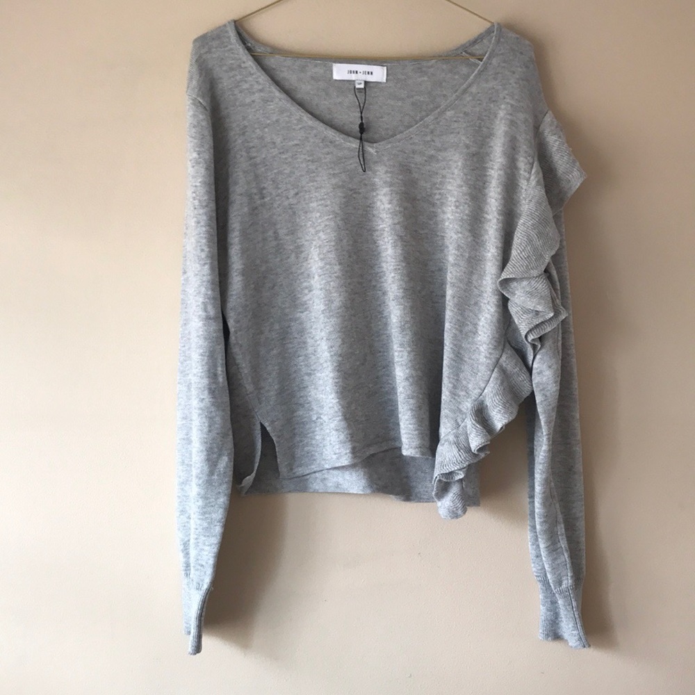John + Jenn Gray Womens Size Small V-Neck Sweater